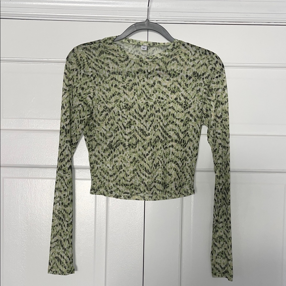 Bar III Olive Patterned Long Sleeve Top